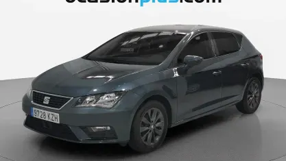 Usado Seat Leon Style 116 CV (85 kW) 2019 Gris Utilitario