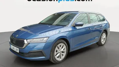 Usado Skoda Octavia G-TEC Ambition 131 CV (96 kW) 2021 Azul Familiar