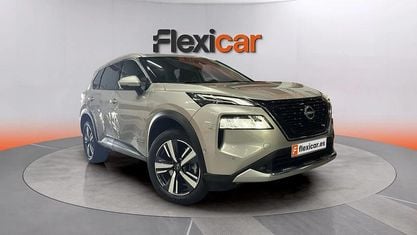 Usado Nissan X-Trail Acenta 213 HP (156 kW) 2023 Cinzento SUV