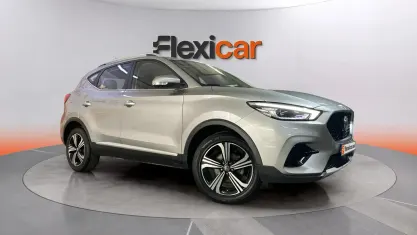 Usado MG ZS Comfort 106 CV (77 kW) 2023 Gris SUV
