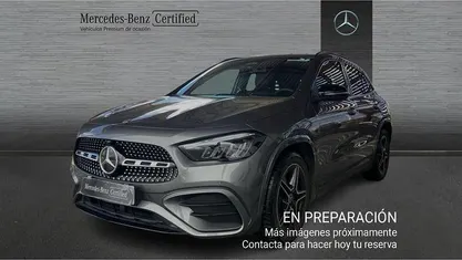Usado Mercedes GLA200 AMG line 150 CV (110 kW) 2025 Gris SUV