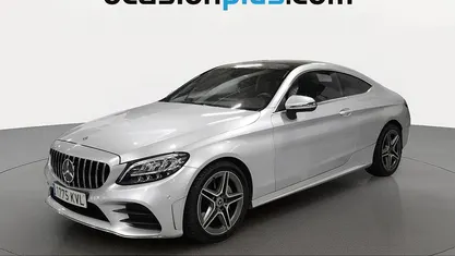 Usado Mercedes C220 AMG 194 CV (142 kW) 2019 Gris plata Coupe