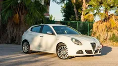 Usado 2011 Alfa Romeo Giulietta Distinctive Utilitario | 7900 € (Buen precio)