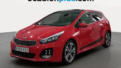 Usado Kia Ceed GT GT-Line 120 CV (88 kW) 2018 Rojo Utilitario