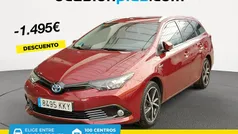 Rojo Usado 2018 Toyota Auris Hybrid Familiar | 16.450 € (Precio justo)