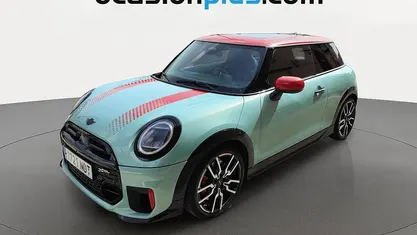 Usado Mini John Cooper Works 231 CV (169 kW) 2025 Verde Utilitario