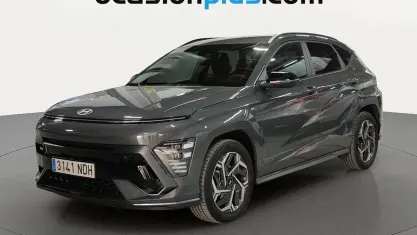 Usado Hyundai Kona N Line 129 CV (94 kW) 2025 Gris SUV