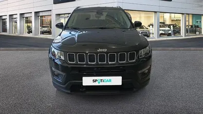 Begagnad Jeep Compass Longitude 120 HK (88 kW) 2018 Svart SUV