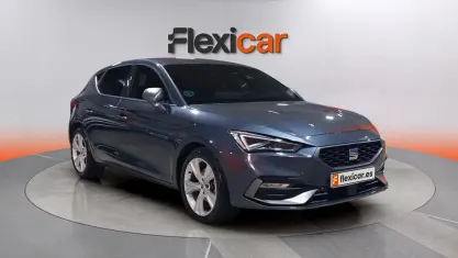 Usado Seat Leon FR 150 CV (110 kW) 2025 Gris Berlina