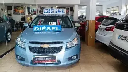 Usado Chevrolet Cruze LS 125 CV (91 kW) 2010 Azul Berlina