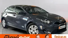 Gris Usado 2022 Kia Ceed Utilitario | 15.980 € (Precio justo)