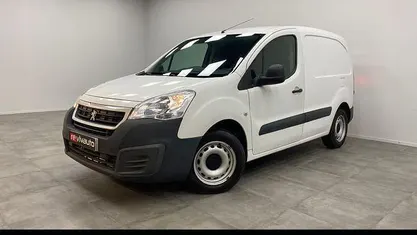 Usado Peugeot Partner 75 CV (55 kW) 2018 Blanco Monovolumen