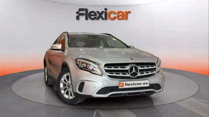 Usado Mercedes GLA200 136 CV (100 kW) 2017 Gris SUV