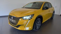 Amarillo Usado 2023 Peugeot e-208 Allure Utilitario | 26.500 € (Precio justo)
