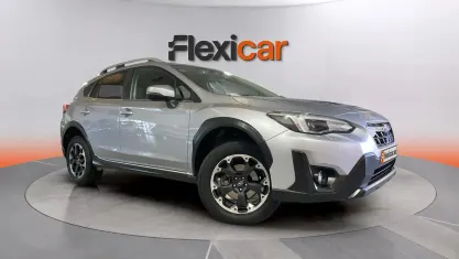 Usado Subaru XV Sport 114 CV (83 kW) 2023 Gris SUV