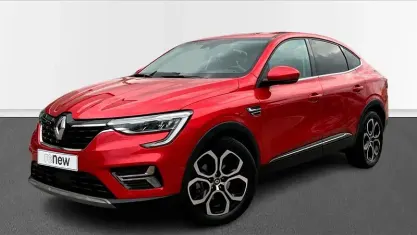 Usado Renault Arkana Zen 145 CV (106 kW) 2022 Rojo SUV