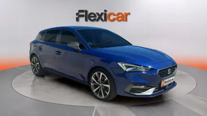 Usado Seat Leon ST FR 150 CV (110 kW) 2020 Azul Familiar