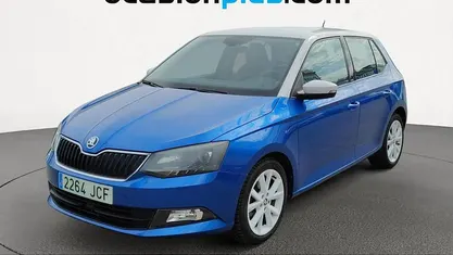 Usado Skoda Fabia Style 110 CV (80 kW) 2015 Utilitario