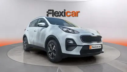 Usado Kia Sportage 136 CV (100 kW) 2022 Blanco SUV
