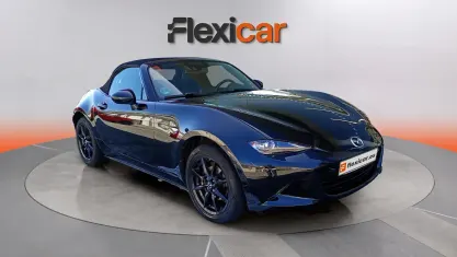 Usado Mazda MX5 Luxury 131 CV (96 kW) 2017 Negro Descapotable