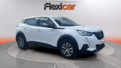 Usado Peugeot 2008 Active 110 CV (80 kW) 2022 SUV