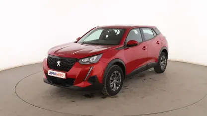 Usado Peugeot 2008 Active 110 CV (80 kW) 2021 Rojo SUV