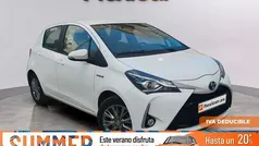 Blanco Usado 2019 Toyota Yaris Hybrid Active Berlina | 15.990 € (Precio justo)