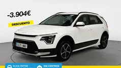Blanco Usado 2024 Kia Niro SUV | 24.500 € (Precio justo)