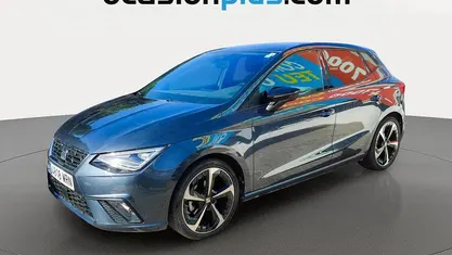 Usado Seat Ibiza FR 150 CV (110 kW) 2024 Gris Utilitario