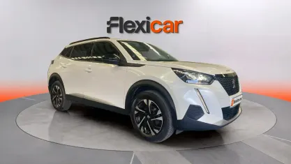 Usado Peugeot 2008 Allure 131 CV (96 kW) 2023 Blanco SUV
