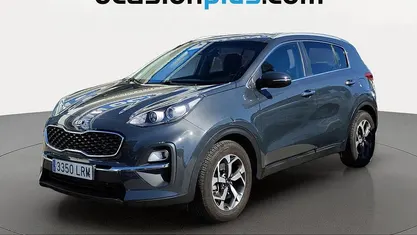 Usado Kia Sportage 136 CV (100 kW) 2021 Gris SUV