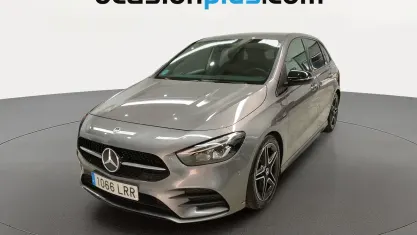 Usado Mercedes B200 AMG 150 CV (110 kW) 2021 Gris Monovolumen