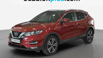 Usado Nissan Qashqai N-Connecta 110 CV (80 kW) 2017 Rojo SUV