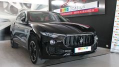 Negro Usado 2018 Maserati Levante SUV | 35.900 € (Buen precio)