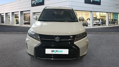 Blanco Usado 2024 Suzuki Vitara SUV | 22.900 € (Precio justo)