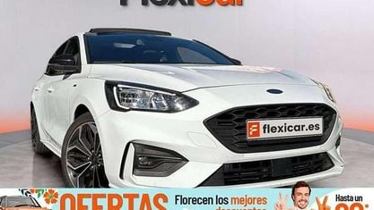 Usado Ford Focus ST-Line 125 HP (91 kW) 2021 Branco Sedan
