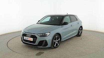 Usado Audi A1 Sportback Comfort 110 CV (80 kW) 2023 Gris Utilitario