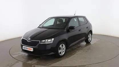 Usado 2018 Skoda Fabia Utilitario | 9899 € (Precio justo)