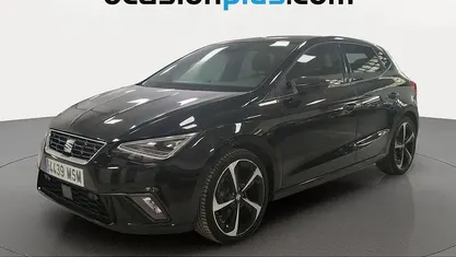 Negro Usado 2024 Seat Ibiza FR Utilitario | 19.228 € (Buen precio)