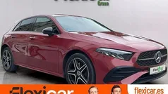 Rojo Usado 2023 Mercedes A250 Berlina | 31.990 € (Precio justo)