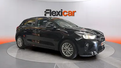 Usado Kia Rio 101 CV (74 kW) 2020 Berlina