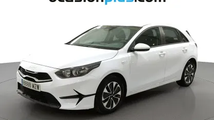 Usado Kia Ceed 100 CV (73 kW) 2025 Blanco Utilitario