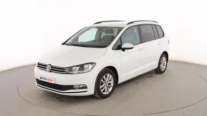 Usado VW Touran Advance 150 CV (110 kW) 2016 Blanco Monovolumen