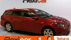Rojo Usado 2022 Kia Ceed Familiar | 17.490 € (Precio justo)
