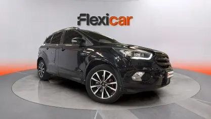 Usado Ford Kuga ST-Line 120 CV (88 kW) 2019 Negro SUV