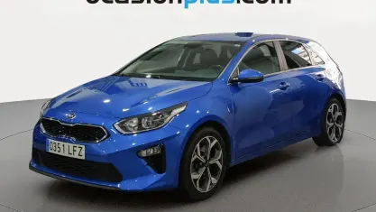 Usado Kia Ceed 120 CV (88 kW) 2020 Azul Utilitario