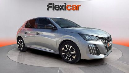 Usado Peugeot 208 Allure 102 CV (75 kW) 2024 Gris Utilitario