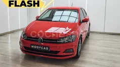 Rojo Usado 2021 VW Polo Advance Berlina | 15.895 € (Precio justo)