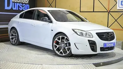Usado Opel Insignia OPC 325 HP (239 kW) 2009 Sedan