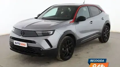 Usado Opel Mokka GS Line 131 CV (96 kW) 2022 Gris / plata SUV